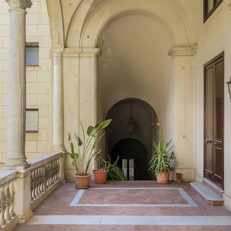 Palazzo Ventimiglia Lodge&Suites-3