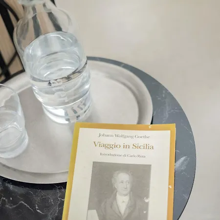 Palazzo Ventimiglia Lodge & Suites-3